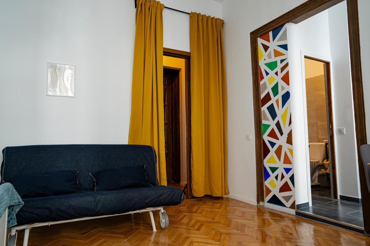 Old Town Jacuzzi Studio Bucharest Exterior photo